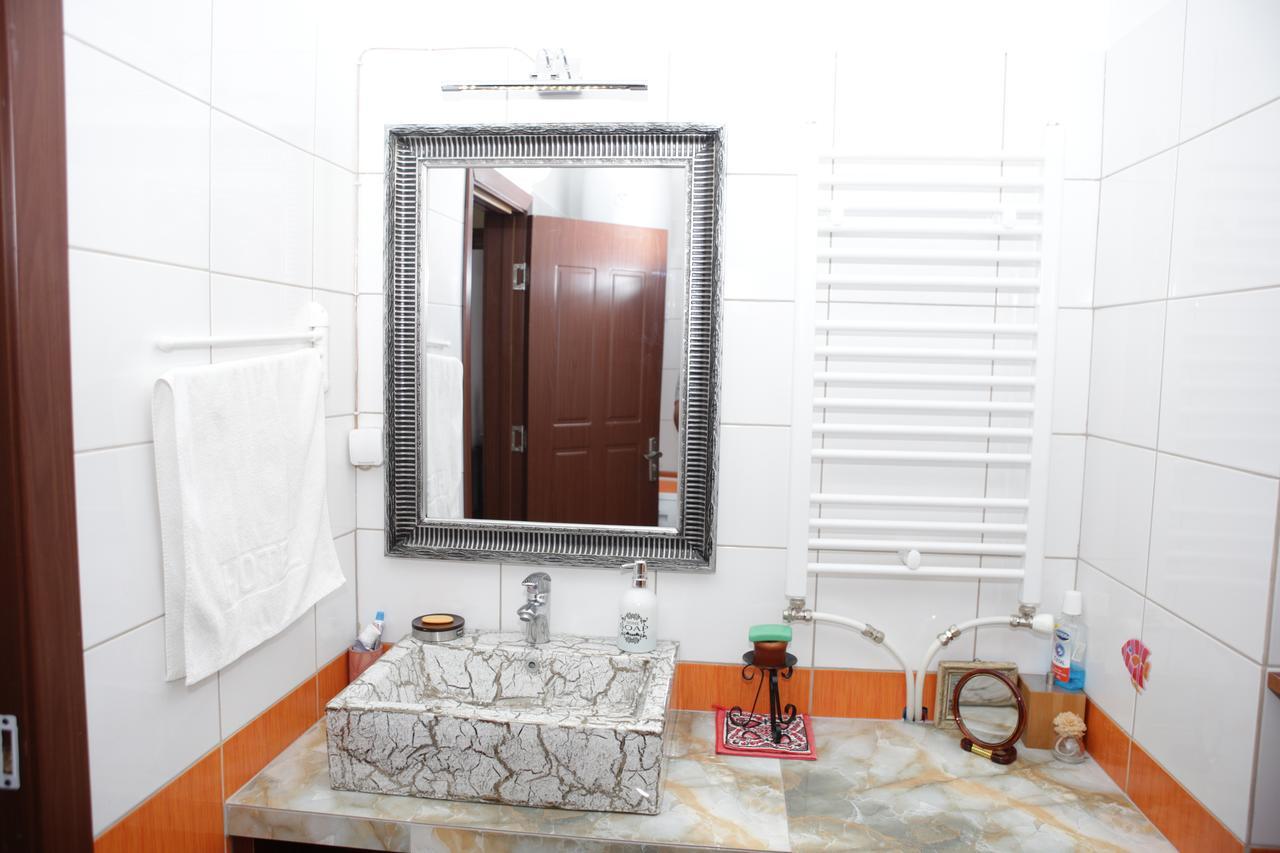 Apartment Nesti In Pristina Kosovo Extérieur photo